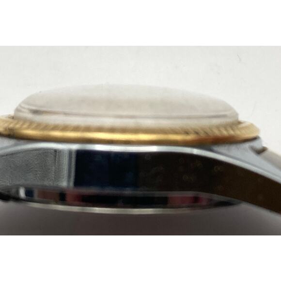 VTG Timex Womens Mechanical Wind Up Watch 25mm Wrist Size 5.5 - Runs Great - WR - Picture 6 of 13